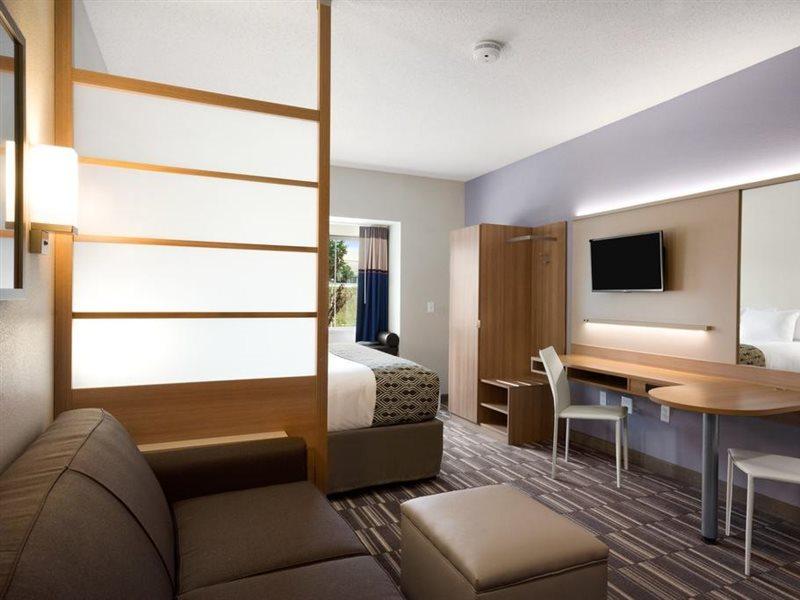 Microtel Inn & Suites By Wyndham Lynchburg Εξωτερικό φωτογραφία