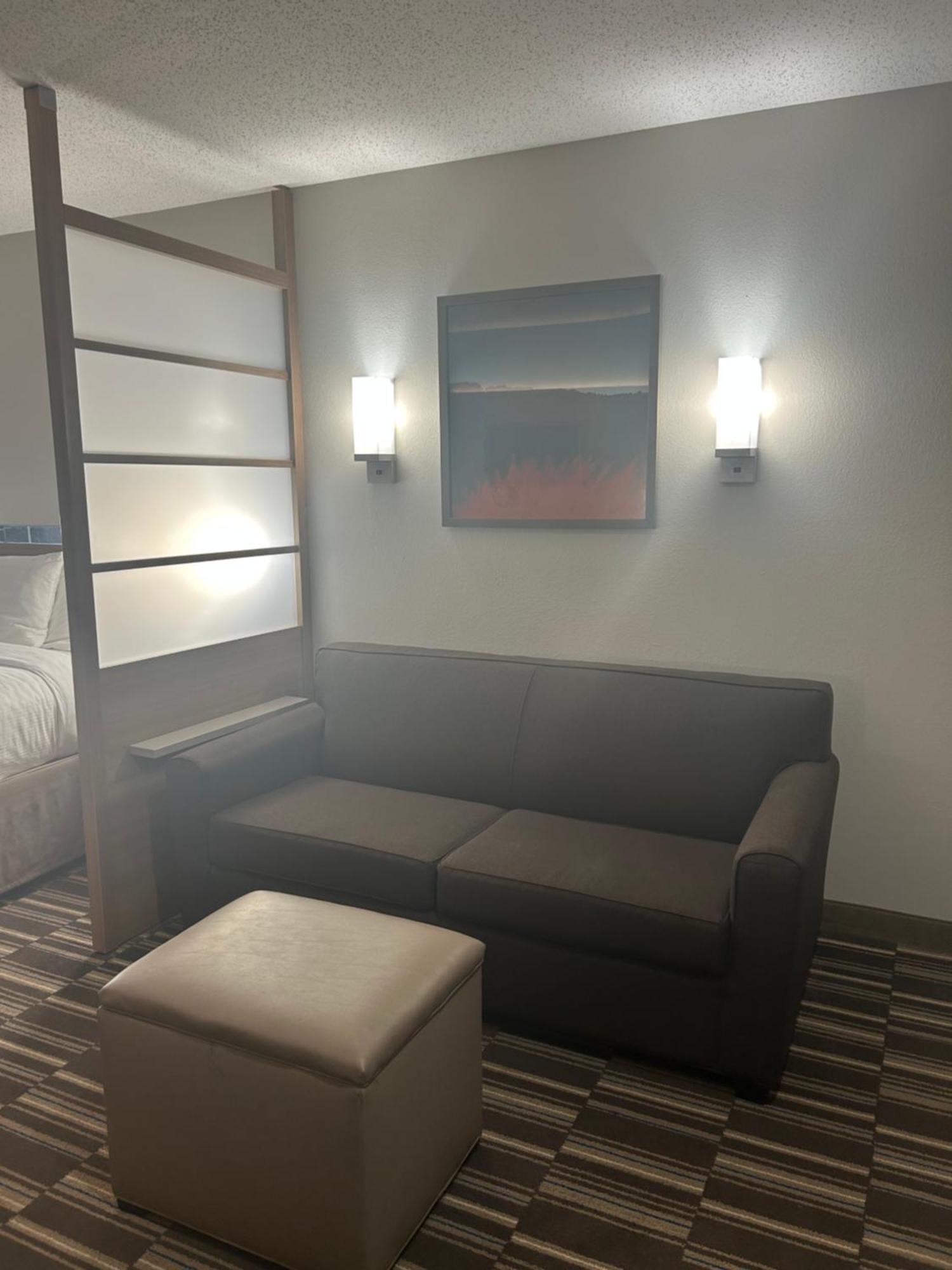 Microtel Inn & Suites By Wyndham Lynchburg Εξωτερικό φωτογραφία